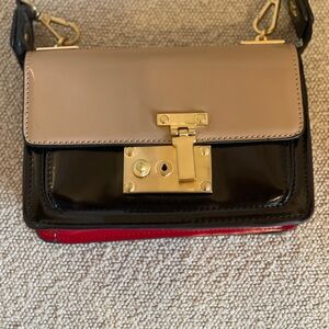 Crossbody Bag - Black/Red/Beige